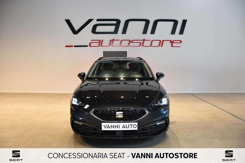 Uusi Seat Leon Business 150 HP (110 kW) 2025 Harmaa Farmari