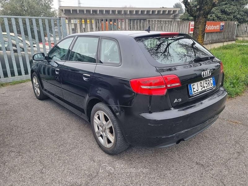 Usata Audi A3 Attraction 105 CV (77 kW) 2011 Nero Utilitaria