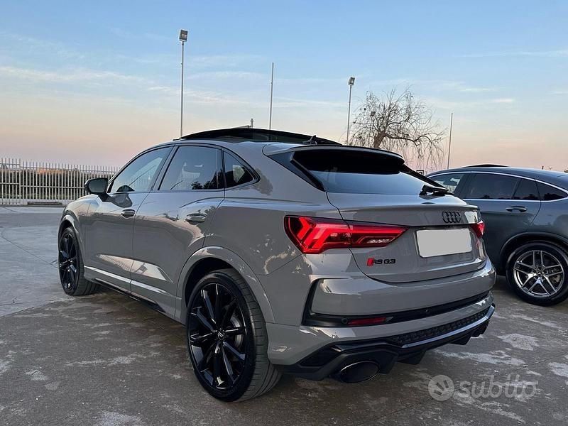 Usata Audi RS Q3 Sportback 150 CV (110 kW) 2021 Grigio SUV