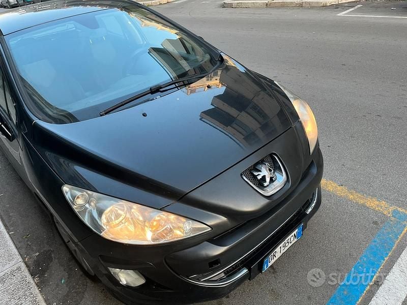 Usata Peugeot 308 110 CV (80 kW) 2009 Nero Berlina