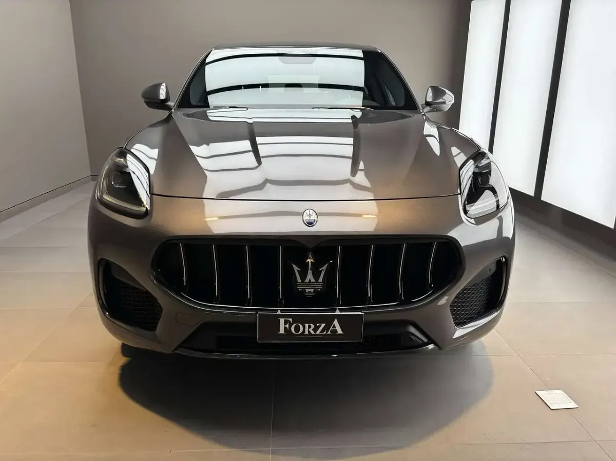 Usata Maserati Grecale GT 250 CV (183 kW) 2023 Grigio lava SUV