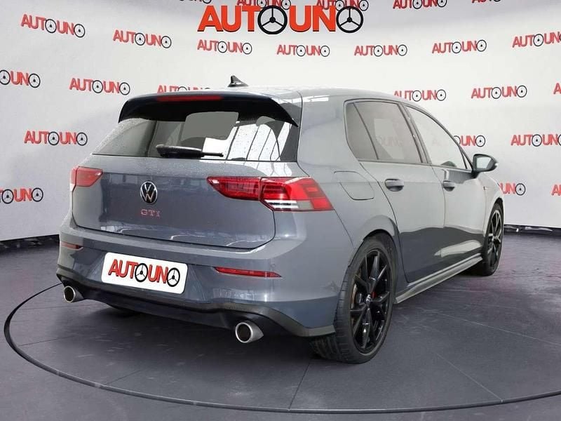 Usata VW Golf VIII GTI 245 CV (180 kW) 2022 Grigio Utilitaria
