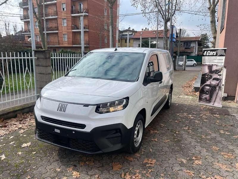 Nuova Fiat Doblò 131 CV (96 kW) 2025 Bianco Monovolume