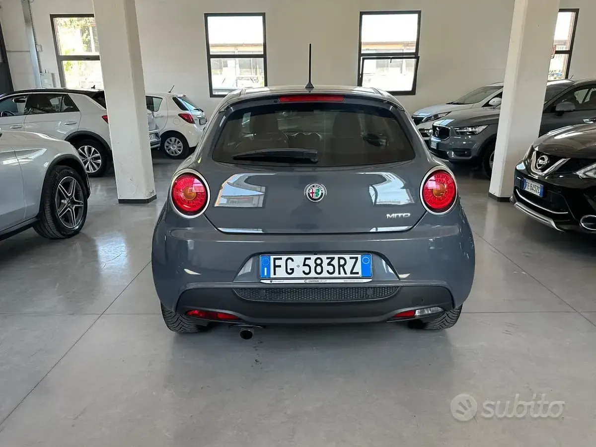 Usata Alfa Romeo MiTo Super 95 CV (69 kW) 2016 Grigio Utilitaria