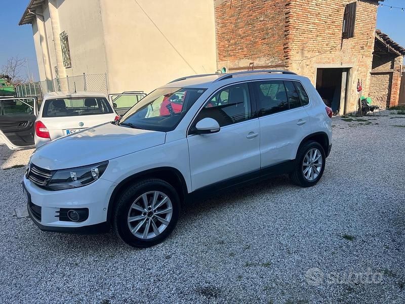 Usata VW Tiguan S 140 CV (102 kW) 2015 Bianco SUV