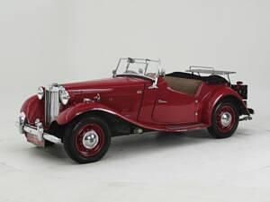 Rosso Usata 1951 MG TD Cabrio | 13.950 € - Immagine 1/4