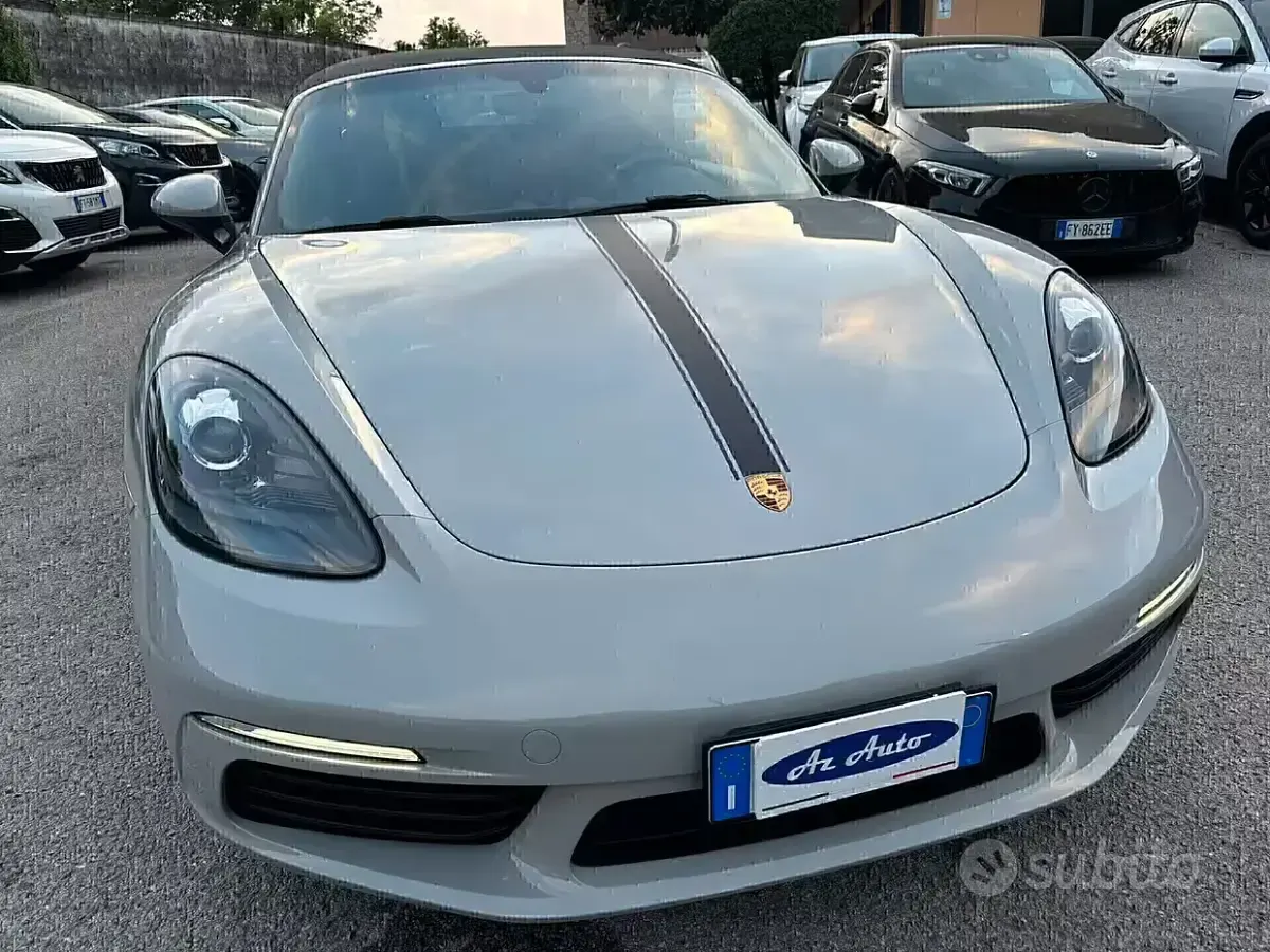 Usata Porsche 718 Boxster 300 CV (220 kW) 2019 Grigio Cabrio