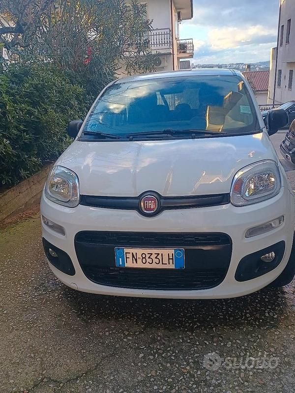 Usata Fiat Panda 70 CV (51 kW) 2018 Bianco Berlina