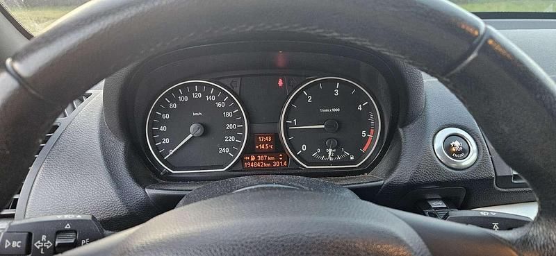 Usata BMW 118 Cabriolet Efficient Dynamics 143 CV (105 kW) 2011 Nero Cabrio