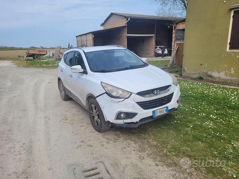 Usata Hyundai ix35 115 CV (84 kW) 2011 Bianco SUV
