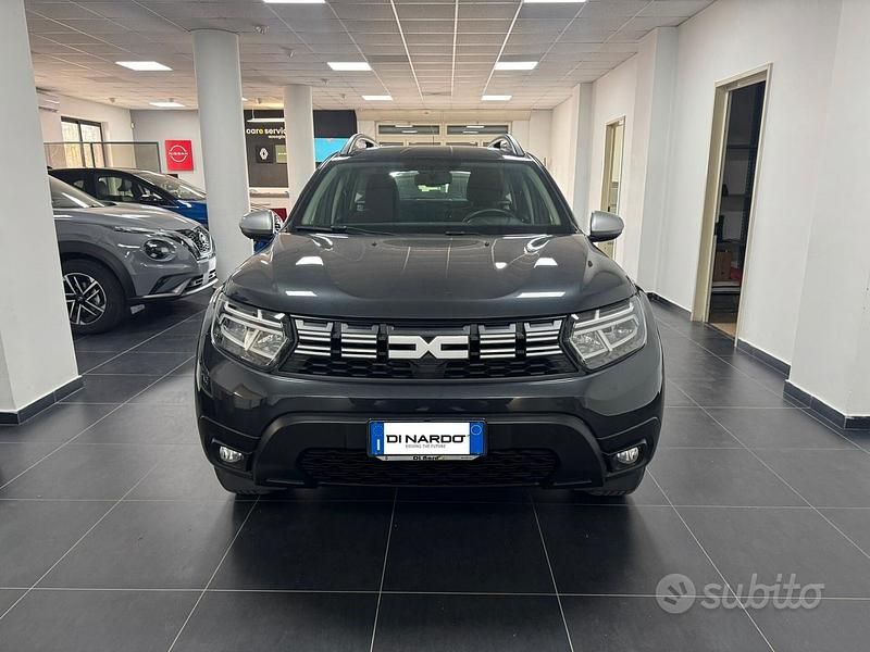 Grigio Usata 2023 Dacia Duster Comfort Station wagon | 15.000 € (Ottimo prezzo) - Immagine 1/4