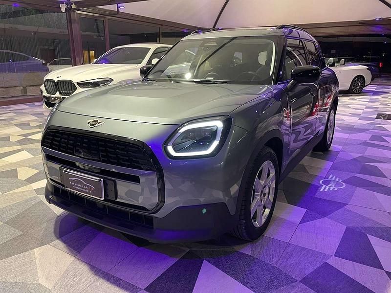 Usata Mini Cooper Countryman Classic 163 CV (119 kW) 2024 Smokey green SUV