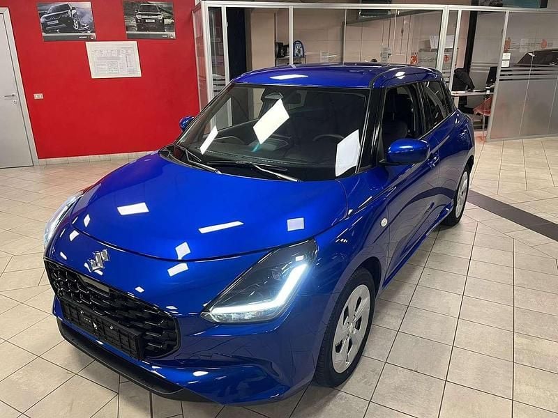 Usata Suzuki Swift 83 CV (61 kW) 2025 Blu/azzurro Utilitaria