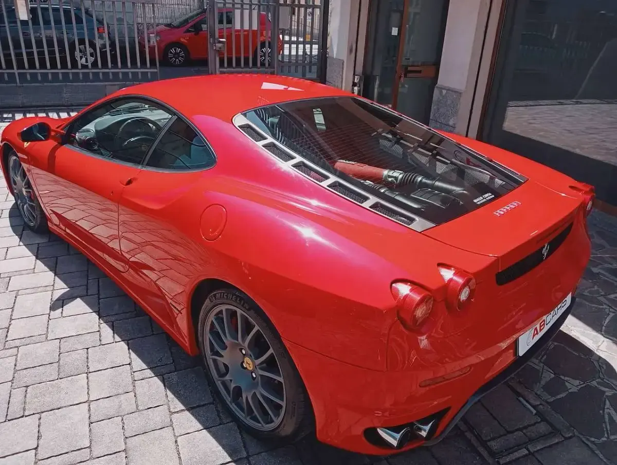 Usata Ferrari F430 489 CV (359 kW) 2007 Rosso corsa Coupé