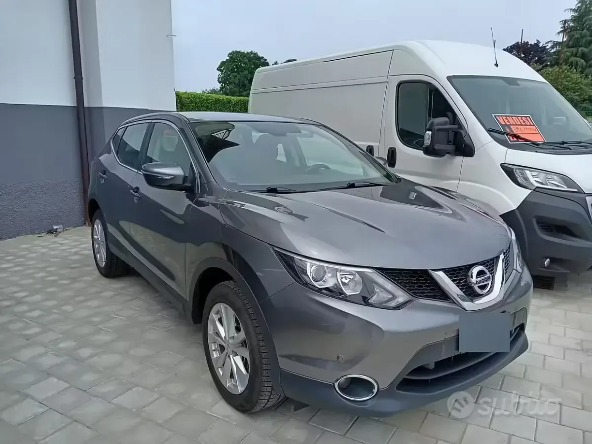 Usata Nissan Qashqai 131 CV (96 kW) 2015 SUV