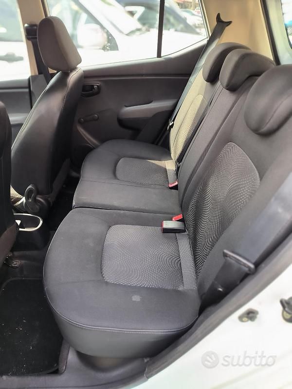 Usata 2016 Hyundai i10 Due volumi | 2600 € (Super prezzo) - Immagine 1/4