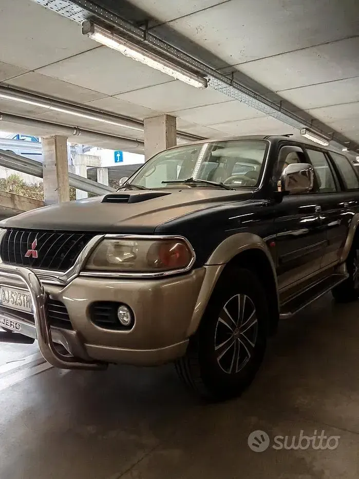 Usata Mitsubishi Pajero Sport 100 CV (73 kW) 2000 SUV