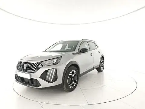 Usata Peugeot 2008 Allure 101 CV (74 kW) 2024 Argento SUV