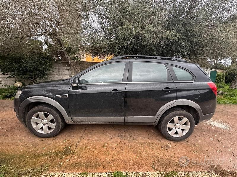 Usata Chevrolet Captiva 163 CV (119 kW) 2012 Nero SUV