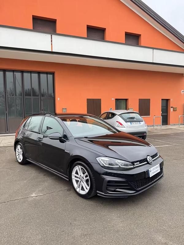 Usata VW Golf VII GTD 184 CV (135 kW) 2017 Nero Berlina