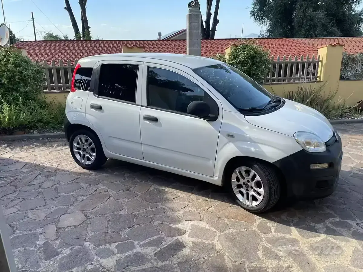 Usata Fiat Panda 69 CV (50 kW) 2016 Bianco Utilitaria