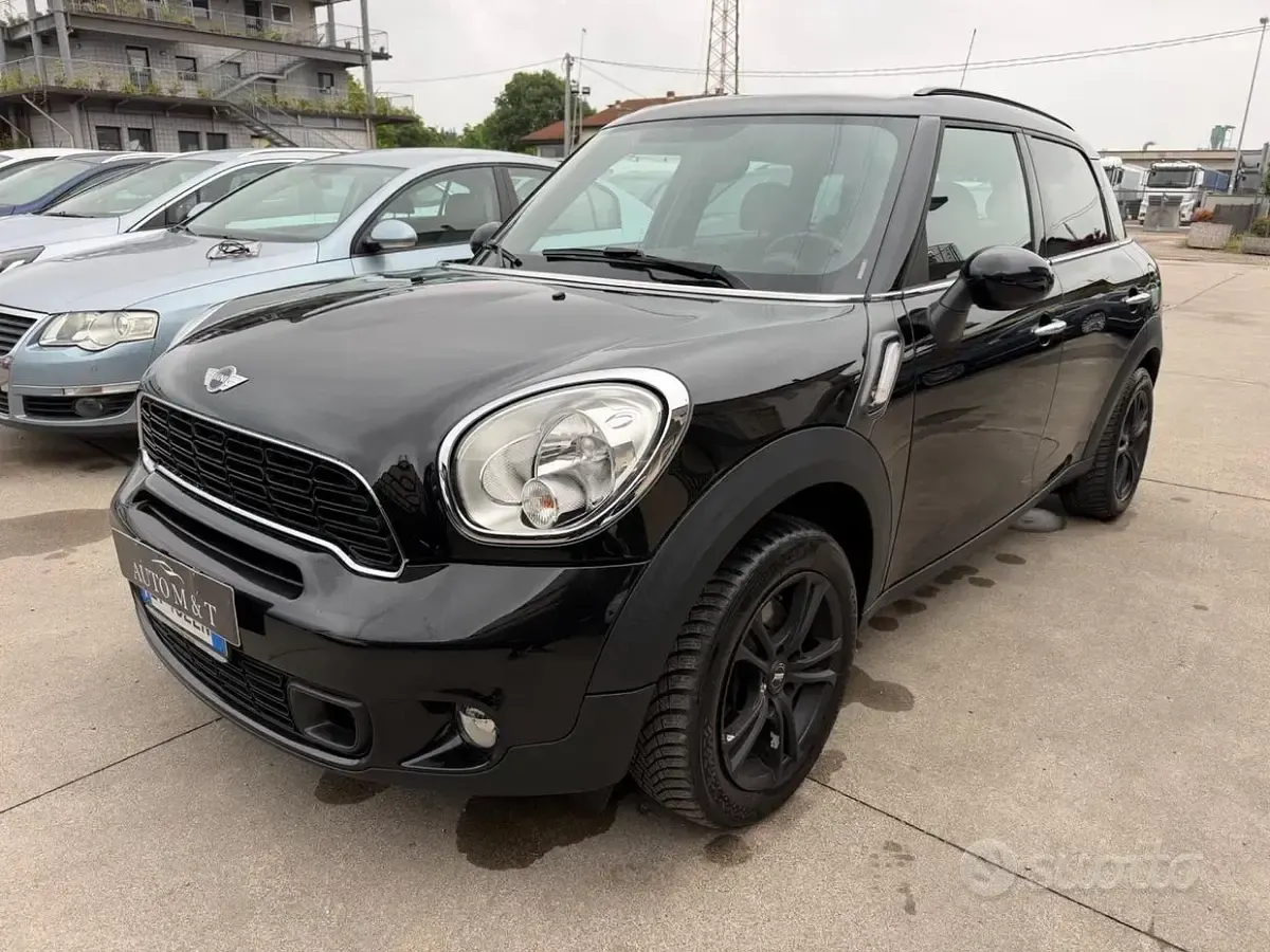Usata Mini Cooper Countryman 143 CV (105 kW) 2014 Nero SUV