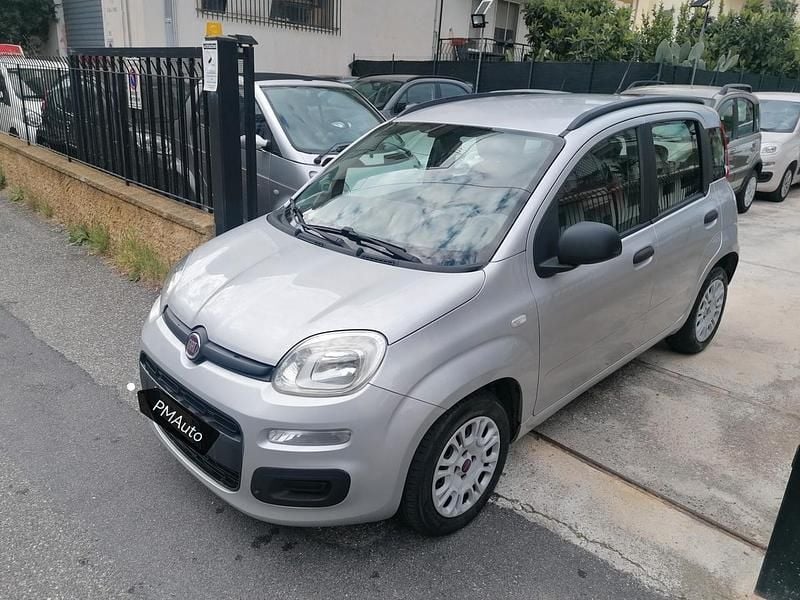 Argento Usata 2013 Fiat Panda S Due volumi | 6500 € (Buon prezzo) - Immagine 1/4