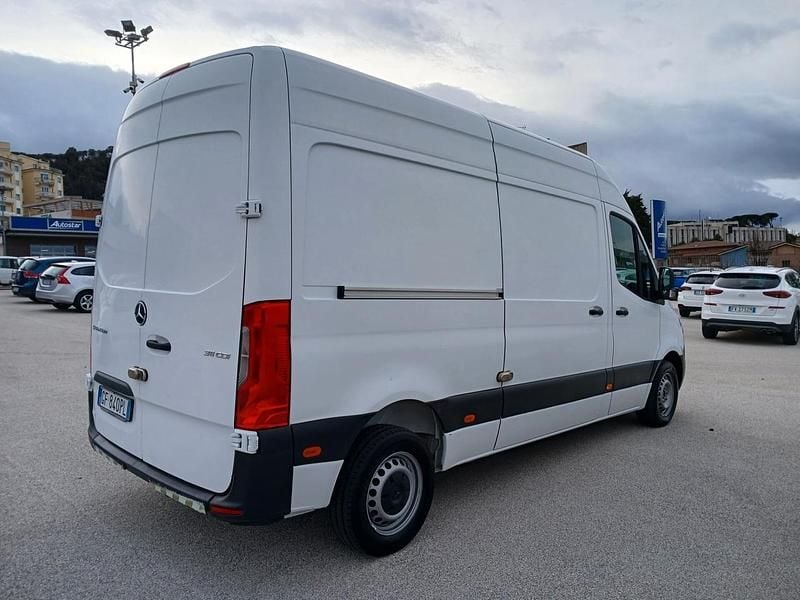 Usata Mercedes Sprinter 114 CV (83 kW) 2021 Bianco Furgone