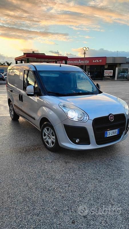 Usata Fiat Doblò 90 CV (66 kW) 2014 Monovolume