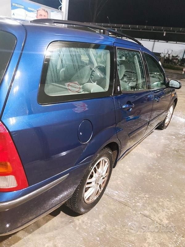 Usata Ford Focus 2003 Blu Station wagon