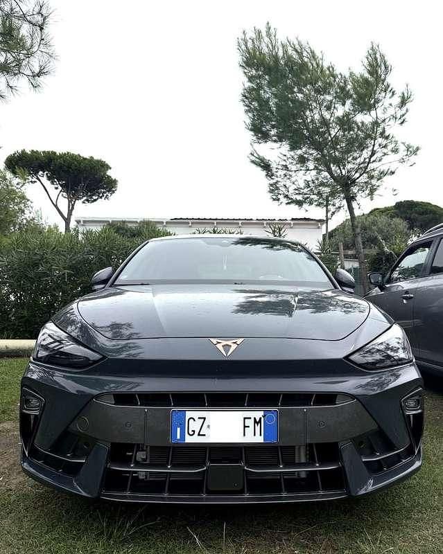Usata Cupra Leon 150 CV (110 kW) 2025 Berlina