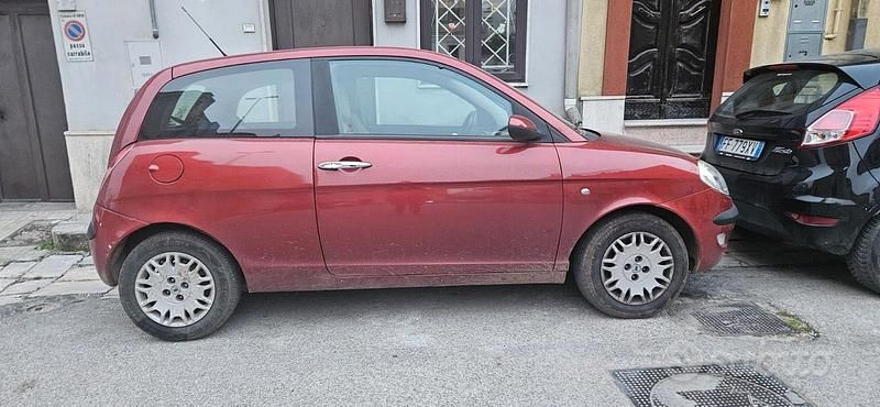 Usata Lancia Ypsilon 77 CV (56 kW) 2006 Utilitaria