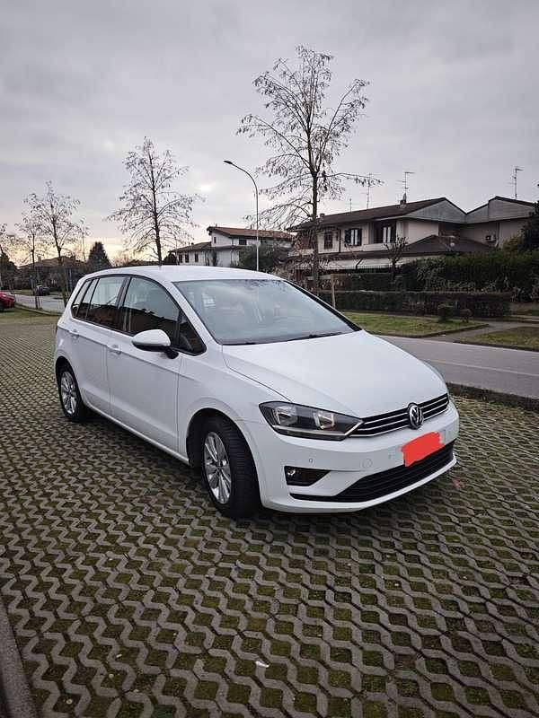 Usata VW Golf Sportsvan 110 CV (80 kW) 2014 Bianco Monovolume