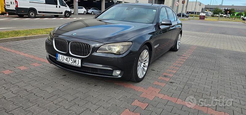 Usata BMW 730 245 CV (180 kW) 2009 Grigio Berlina