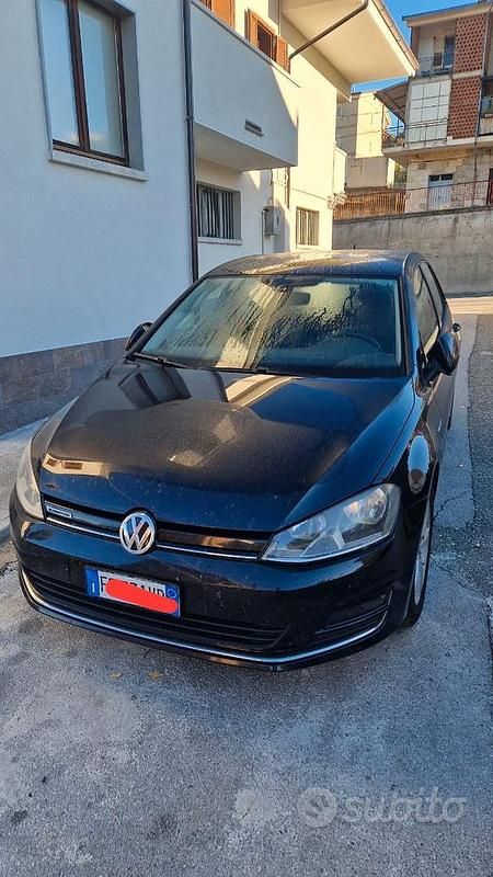 Usata VW Golf VII Highline 110 CV (80 kW) 2017 Nero Berlina