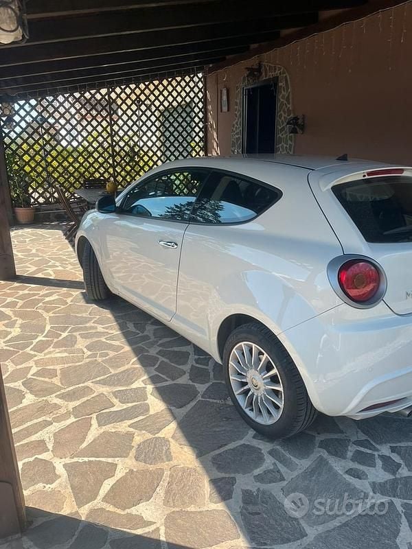 Usata Alfa Romeo MiTo 85 CV (62 kW) 2014 Bianco Utilitaria