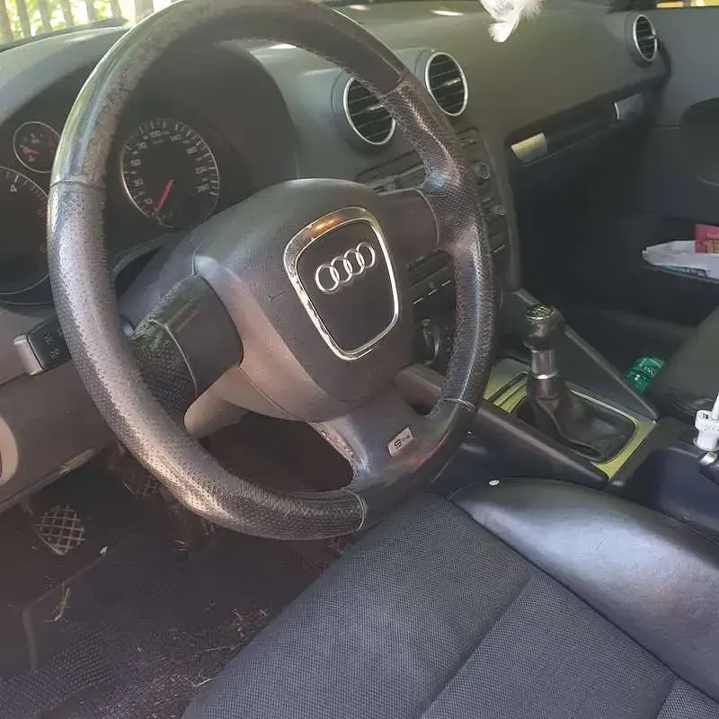 Usata Audi A3 105 CV (77 kW) 2008 Argento Utilitaria
