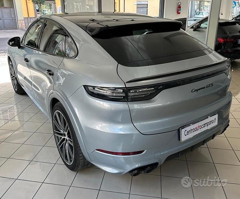 Usata Porsche Cayenne 460 CV (338 kW) 2020 Argento SUV