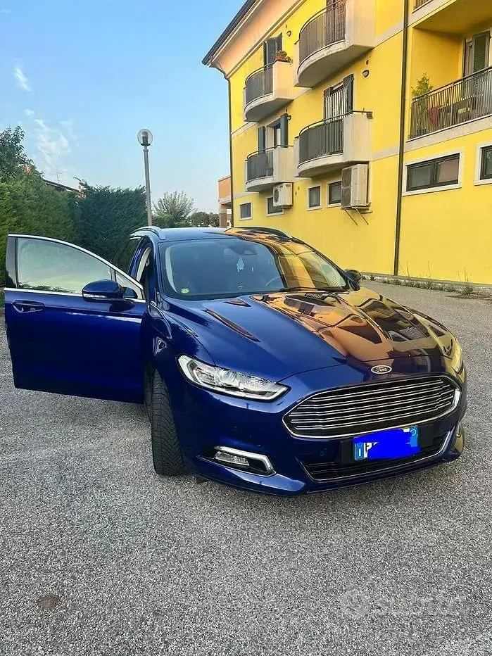 Usata Ford Mondeo 120 CV (88 kW) 2017 Bluazzurro Station wagon