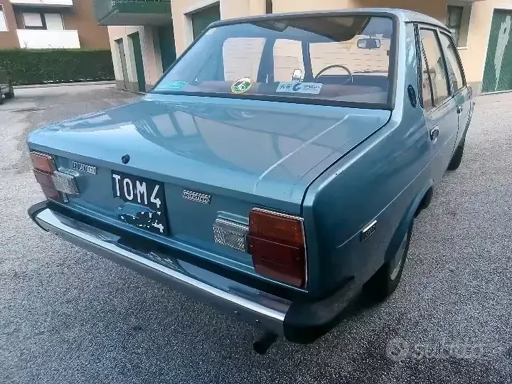 Usata Fiat 131 65 CV (47 kW) 1970 Bluazzurro Berlina