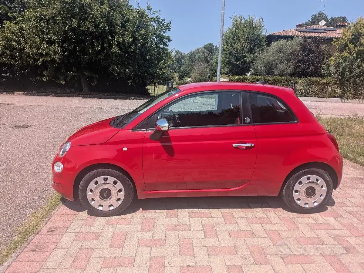 Usata Fiat 500 Mirror 69 CV (50 kW) 2018 Rosso Berlina
