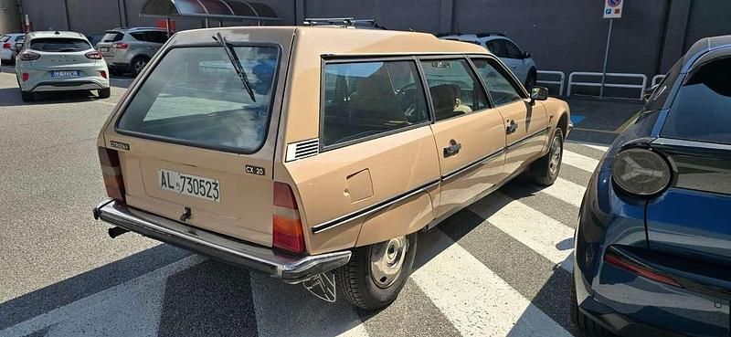 Usata Citroën CX 106 CV (77 kW) 1983 Beige Station wagon