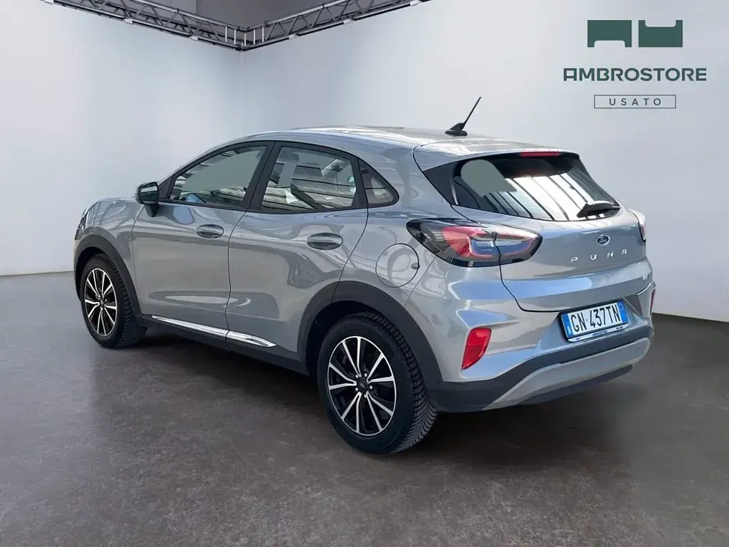 Usata Ford Puma Titanium 125 CV (91 kW) 2023 Solar silver SUV