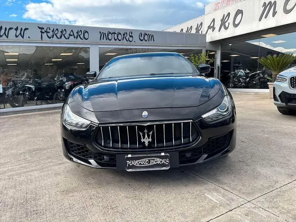 Usata Maserati Ghibli GranLusso 250 CV (183 kW) 2018 Nero Berlina