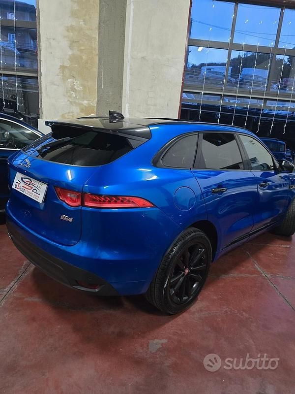 Usata Jaguar XF Portfolio 180 CV (132 kW) 2016 Blu Berlina