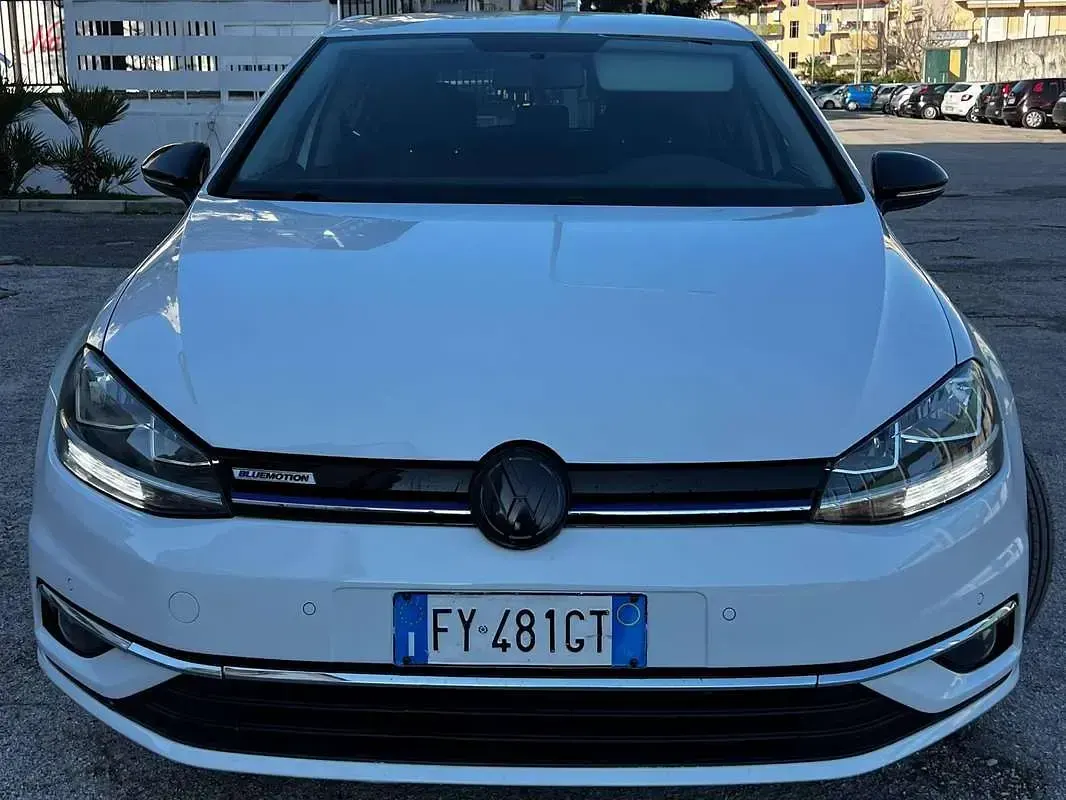 Usata VW Golf VII Executive 131 CV (96 kW) 2019 Bianco Berlina