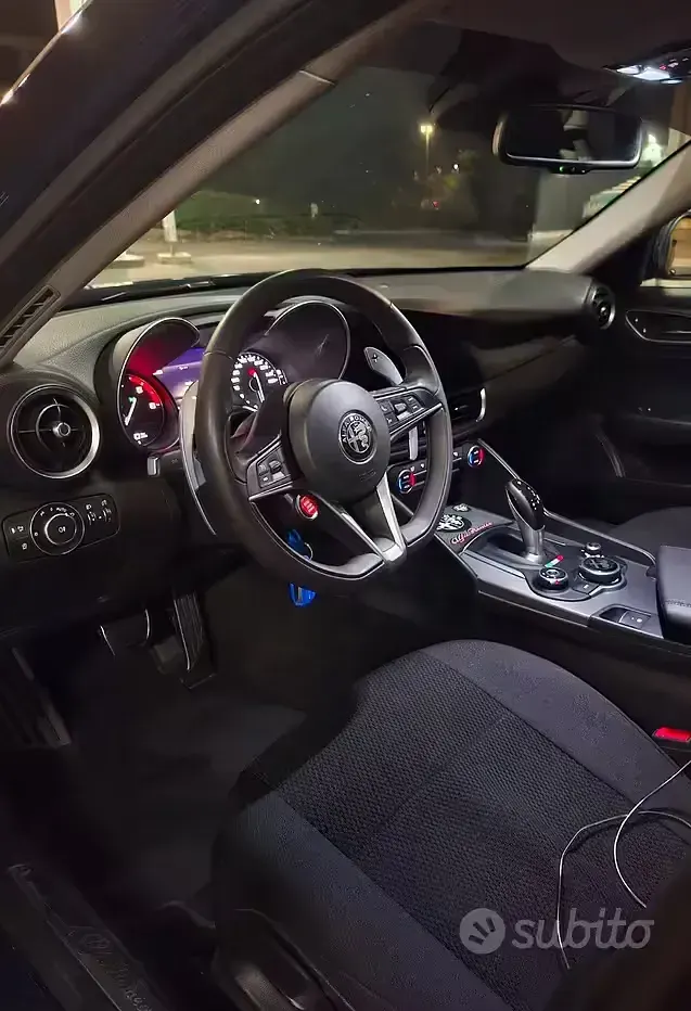 Usata Alfa Romeo Giulia 180 CV (132 kW) 2018 Berlina