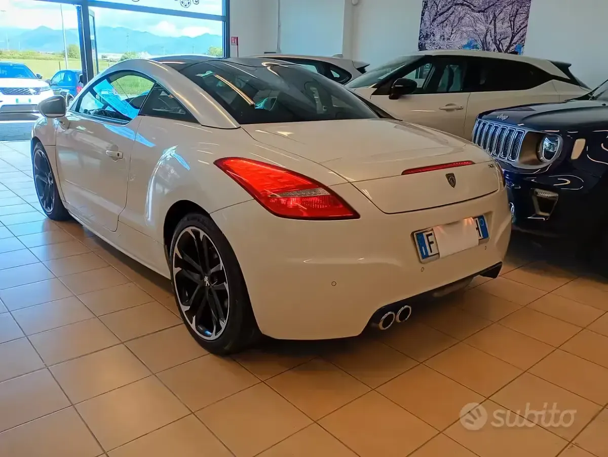Usata Peugeot RCZ 156 CV (114 kW) 2012 Perlato Coupé