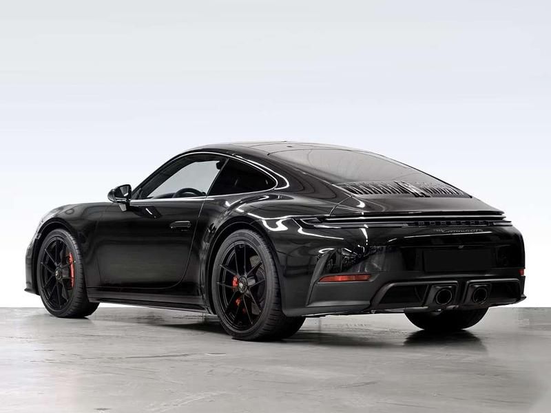 Usata Porsche 992 541 CV (397 kW) 2025 Nero Coupé