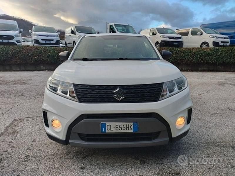 Usata Suzuki Vitara Cool 120 CV (88 kW) 2017 Bianco SUV